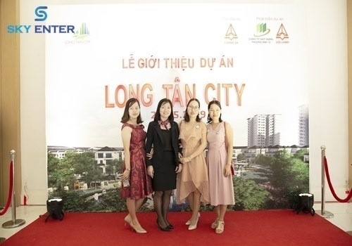 to-chuc-su-kien-le-gioi-thieu-long-tan-city